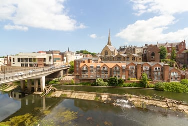 Silver Studio River View at Dun Holm House, Unit 8, The Riverwalk, City Centre, Durham, DH14SL - Image 10